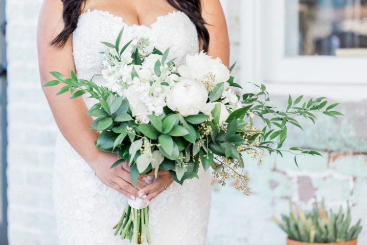 all white bridal bouquet